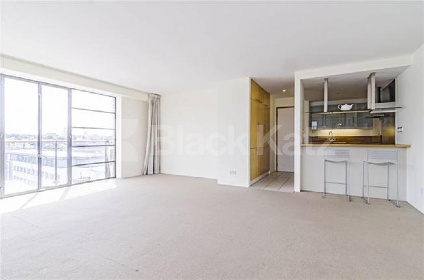 			MODERN 2 BEDROOM APARTMENT IN A PORTERED DEVELOPMENT, 2 Bedroom, 1 bath, 1 reception Flat			 Ice Wharf  , KINGS CROSS 